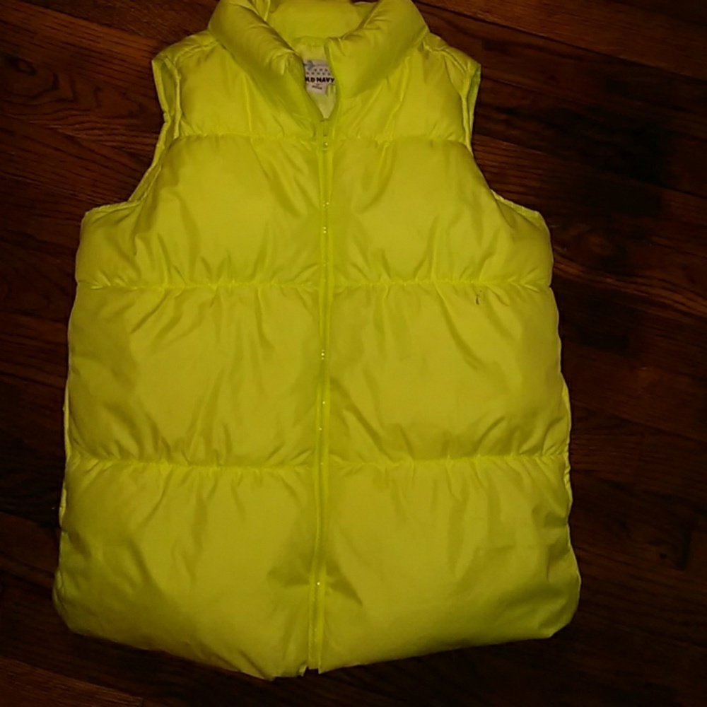 Girl's Old Navy Puff Vest